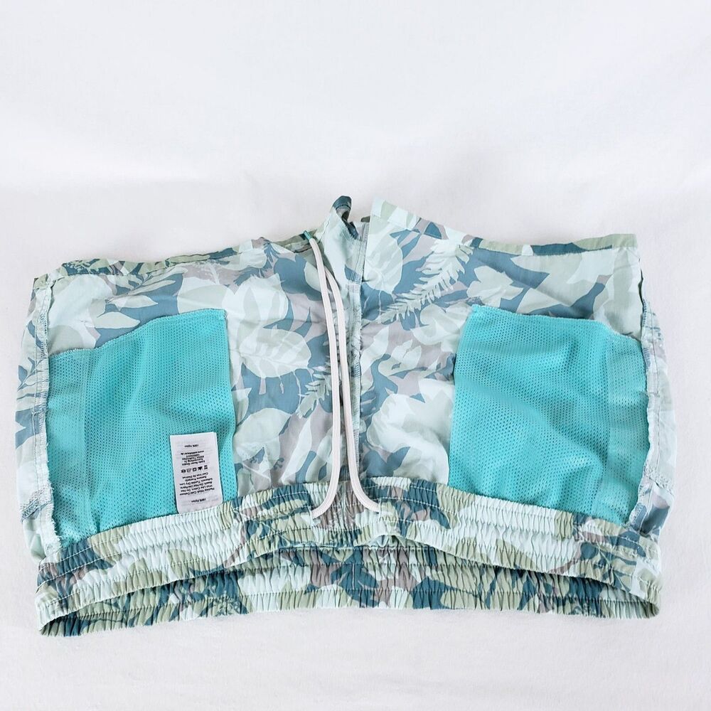 Eddie Bauer Travex Hybrid Shorts Womens M Nylon Tropical 3" Inseam Swim Trails - Picture 5 of 8